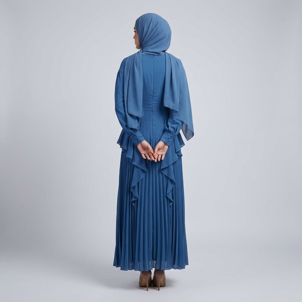 Elara Flowing Maxi Dress