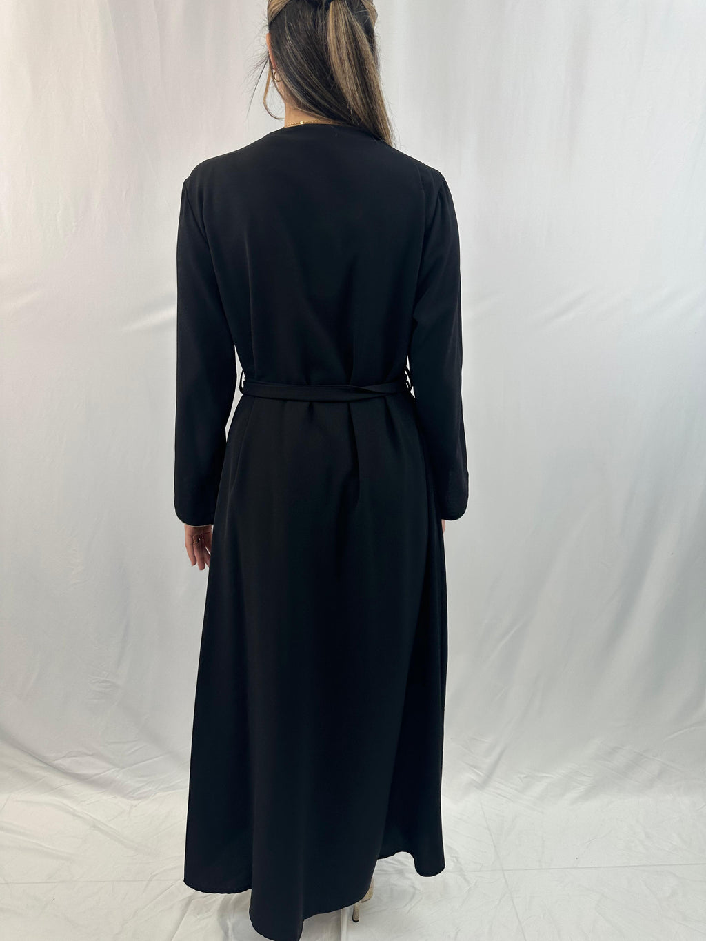Sana’s Bisht Abaya